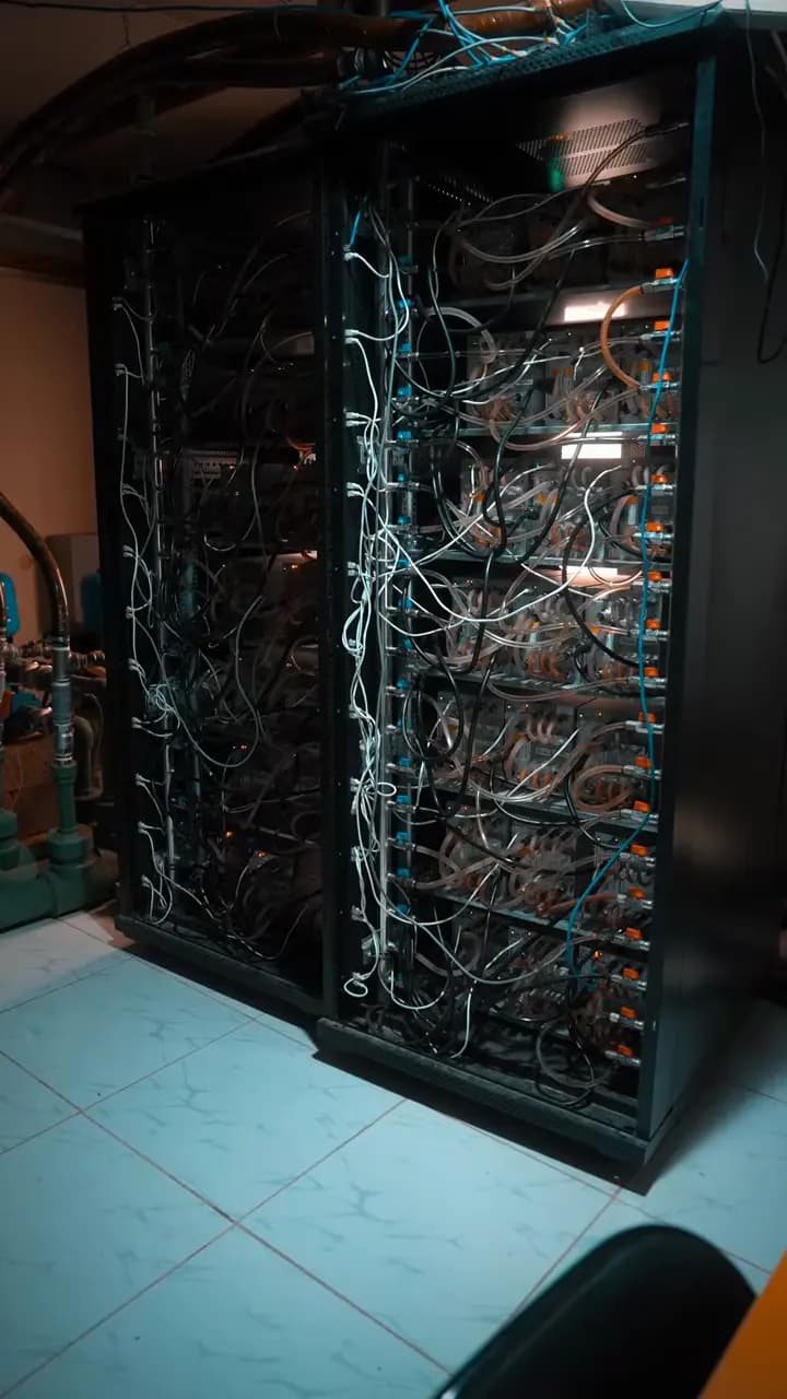 Inside hosting centre F39